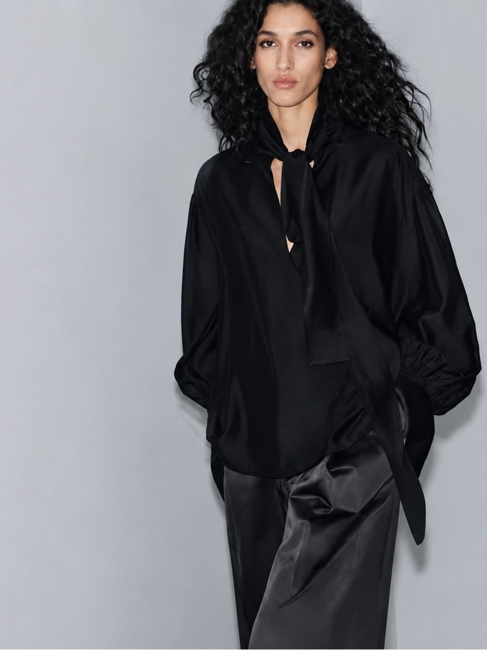 NWT Zara  Black Tie-Neck Flowing Blouse